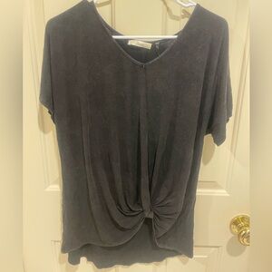 ANDREE by UNIT Short Sleeve Top